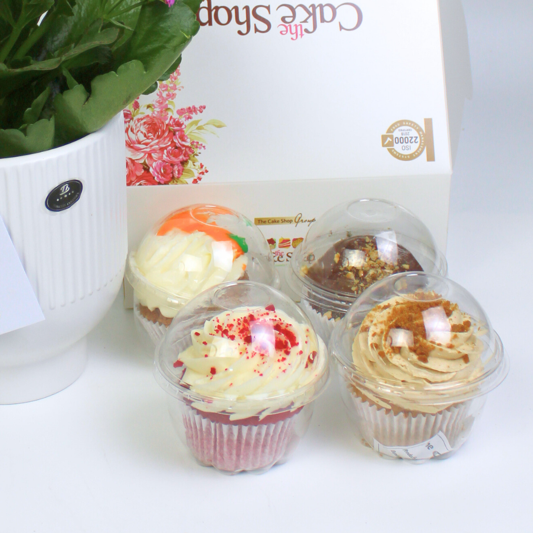 Cupcakes with kalanchwa flowers pot