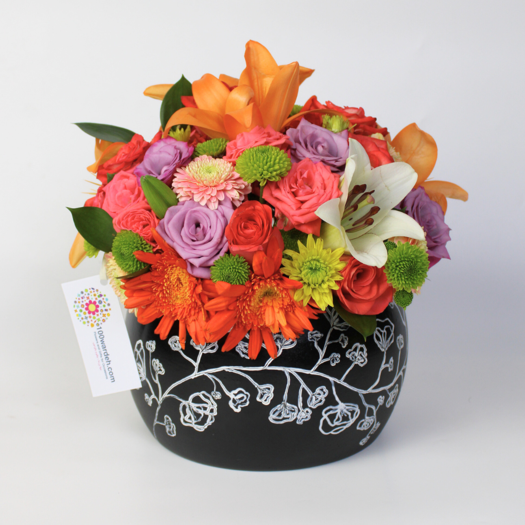 Black Pot Colorful Arrangement