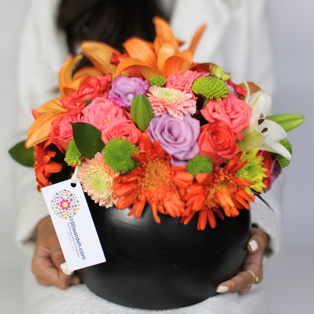 Black Pot Colorful Arrangement