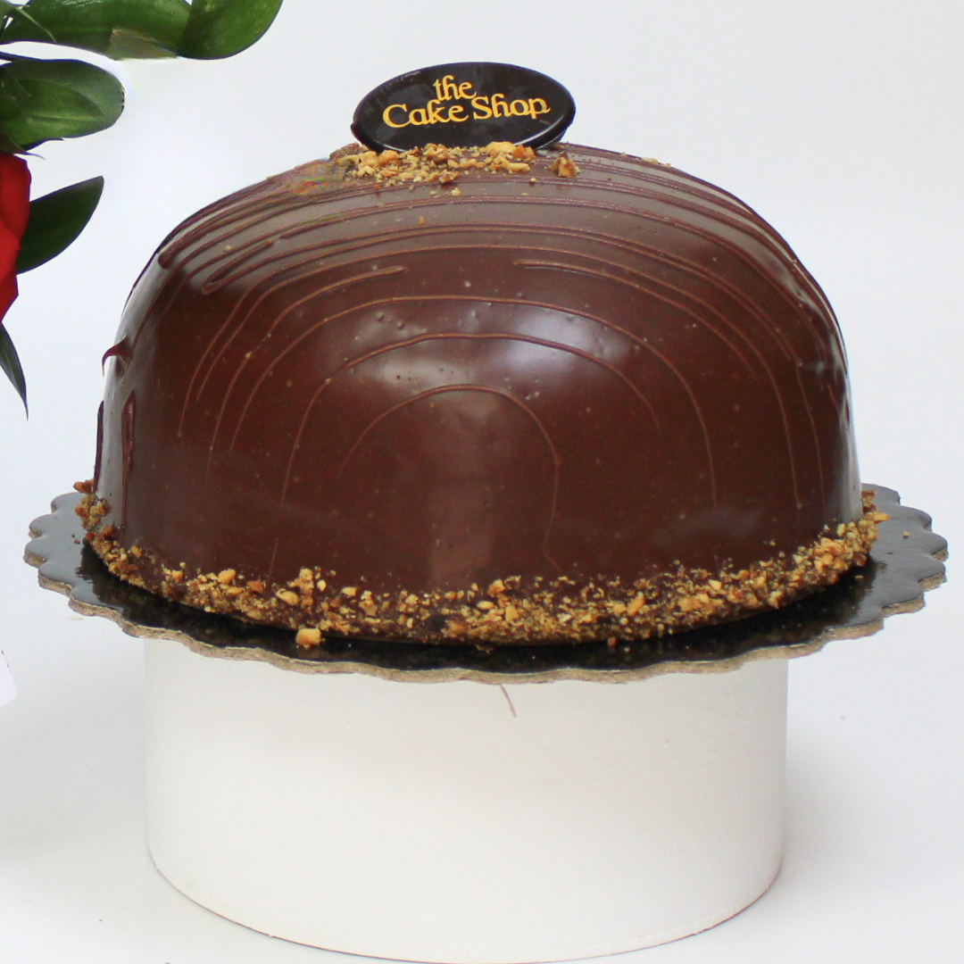 Nutella Cake + Red Roses bundle (cake shop)